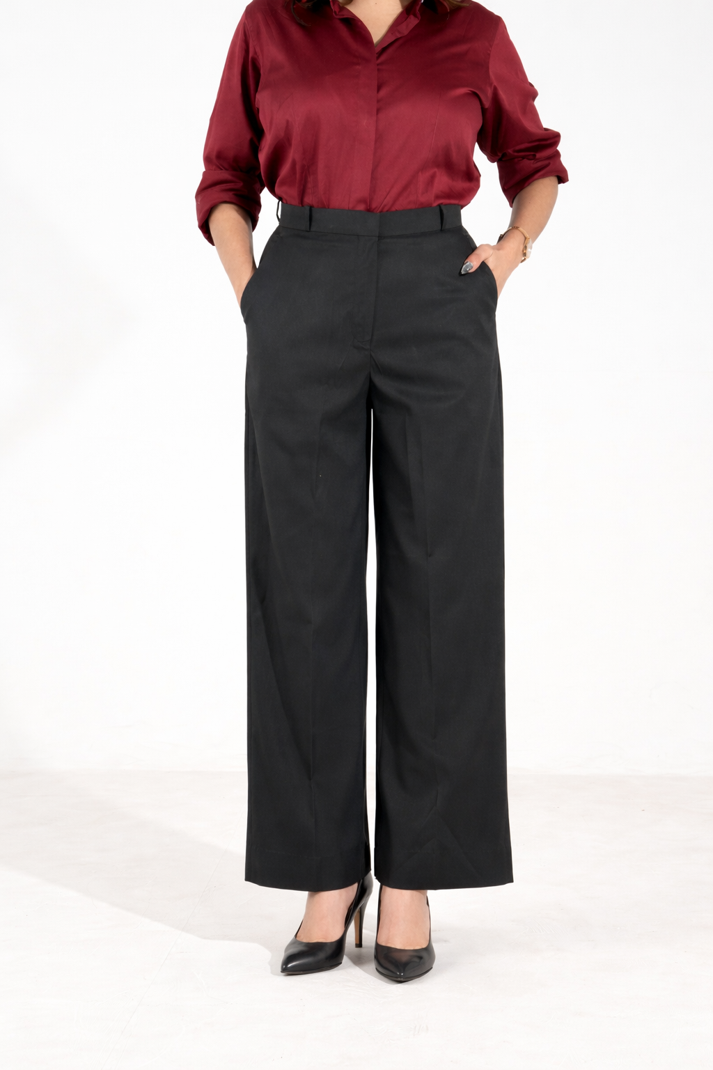 Signature Straight Fit Trouser — Classic Black