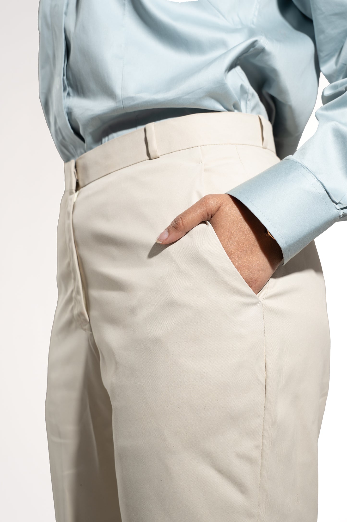 Essential Tapered Fit Trouser — Off White