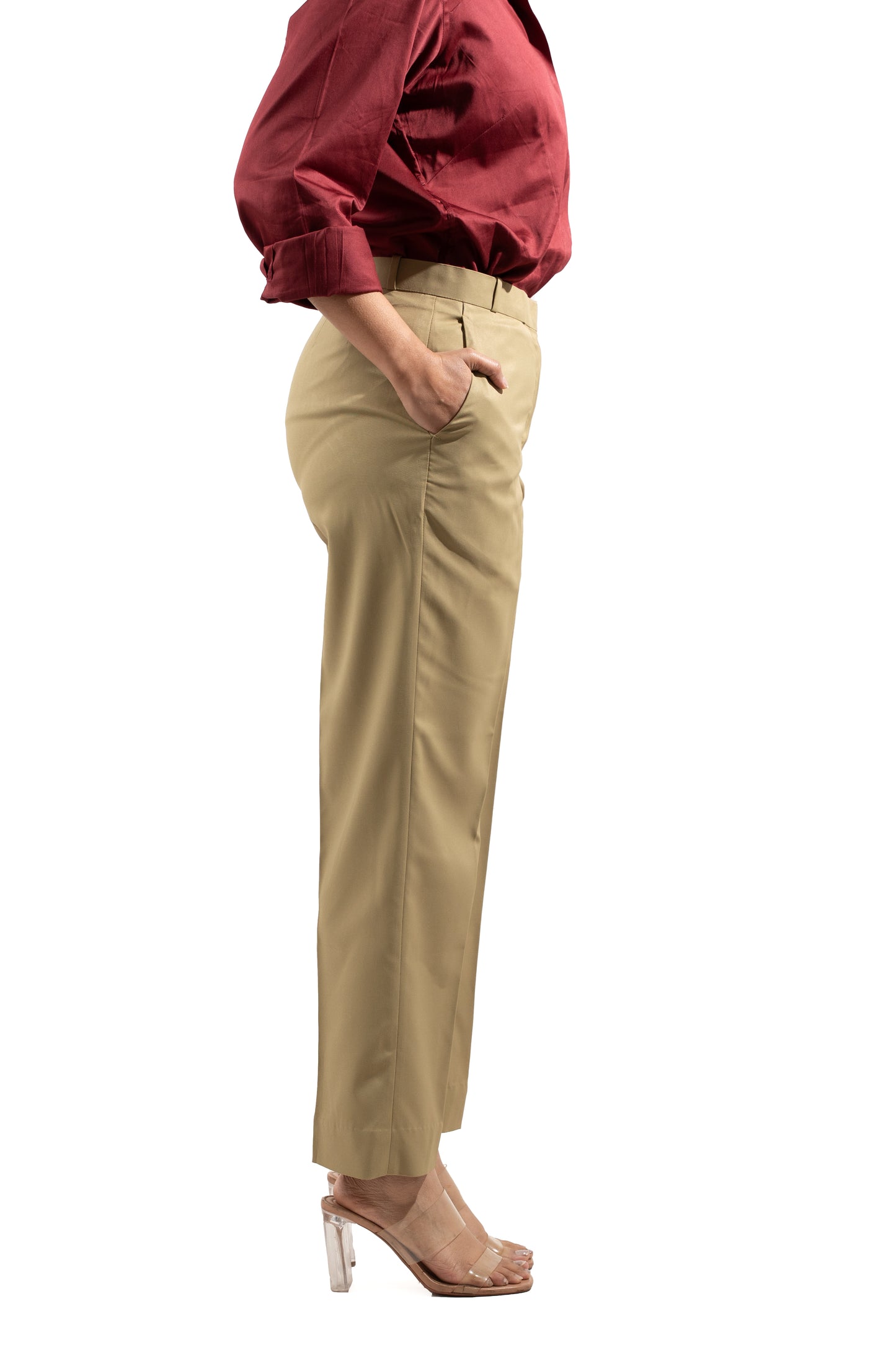 Essential Tapered Fit Trouser — Khaki