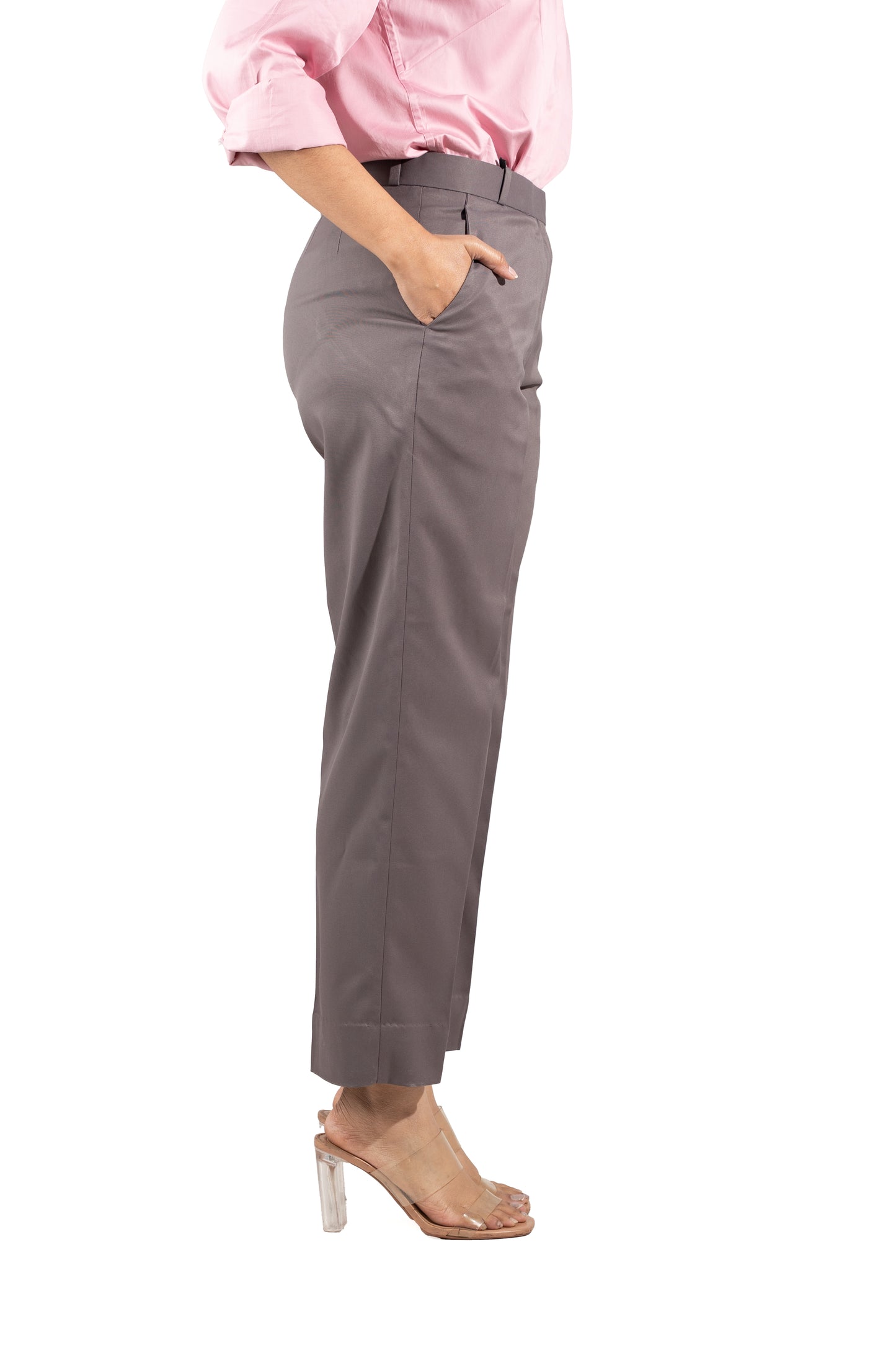 Essential Tapered Fit Trouser — Gray