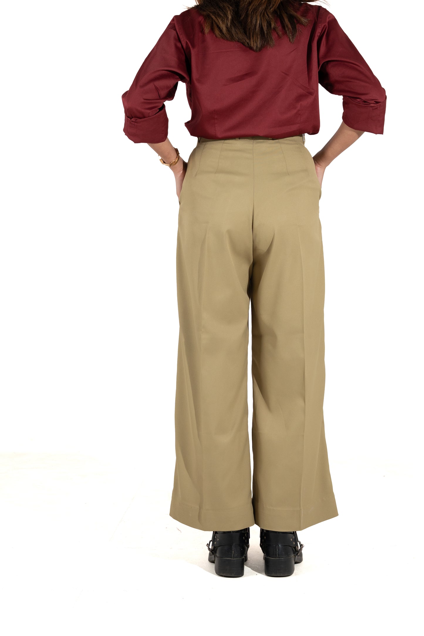 Signature Straight Fit Trouser — Khaki